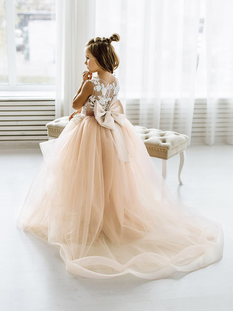 Lovely Puffy Sleeveless Flower Girl Dresses Lace Appliqued Ballbella Lovely Puffy Sleeveless Flower Girl Dresses Lace Appliqued Ballbella