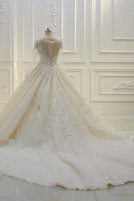 Luxurious Ball Gown Long Sleevess Lace Applqiues Beadings Wedding Dress-Ballbella