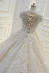 Luxurious Ball Gown Long Sleevess Lace Applqiues Beadings Wedding Dress-Ballbella