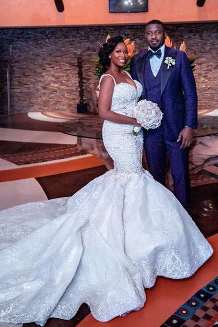 Luxurious Beaded Lace Mermaid Sweetheart Wedding Dresses Spaghetti Straps Appliques Bridal Gowns-Ballbella