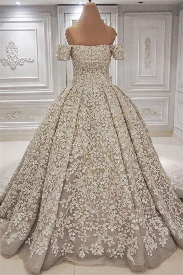 Luxurious Off the shoulder Lace appliques Appliques Wedding Dress-Ballbella