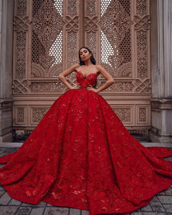Looking for Prom Dresses, Evening Dresses, Quinceanera dresses in organze,  A-line style,  and Gorgeous Pattern work? Ballbella has all covered on this elegant Luxurious Sweetheart ladies ball gowns evening dresses 3D-Floral Print Sweep Train.
