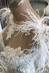 Luxurious White Hollow Sweetheart Open Back Lace Long Wedding Dress with Fur Neckline-Ballbella