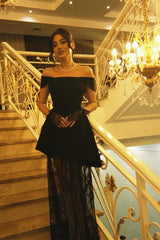 Luxury Black Off-The-Shoulder A-Line Satin Prom Dress Sleeveless Lace With Zipper-Ballbella