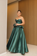 Luxury Dark Green Sweetheart Strapless Satin Prom Dress A-Line Sleeveless With Lace-Up Back-Ballbella