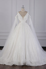Luxury V-Neck Beadings Wedding Dress Tulle Sleeveless Sequined Bridal Gowns-Ballbella