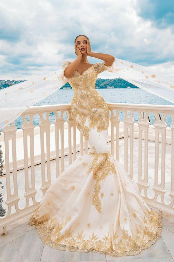 Mermaid Bridal Gowns Gold Appliques Half Sleeve Cape