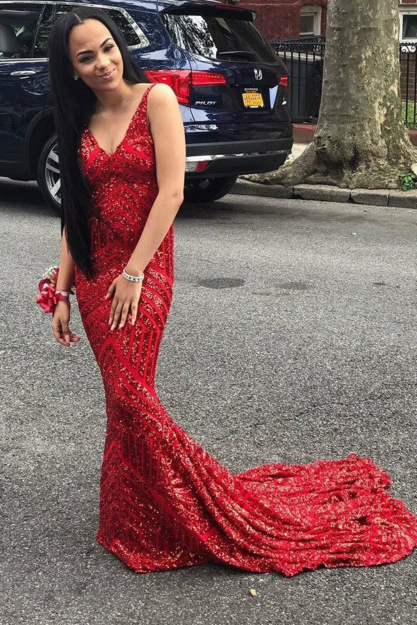 Mermaid Deep V-neck Spaghetti Strap Floor Length Chapel Paillette Evening Dress-Ballbella