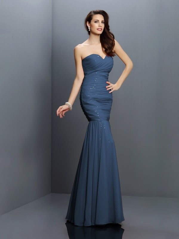 Mermaid Gorgeous Sweetheart Pleats Sleeveless Long Chiffon Bridesmaid Dresses-Ballbella