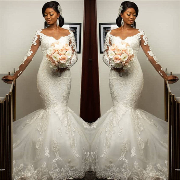 Custom made this Mermaid Lace Appliques Wedding Dresses on Ballbella. We offer extra coupons,We provide worldwide shipping and will make the dress perfect for everyoneone.