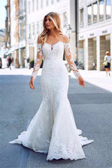 Mermaid Sweetheart Long Sleeve Floor Length Chapel Backless Applique Wedding Dress-Ballbella