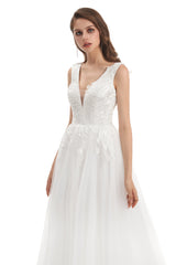 Mermaid V-neck Floor-length Sleeveless Backless Appliques Lace Wedding Dress-Ballbella