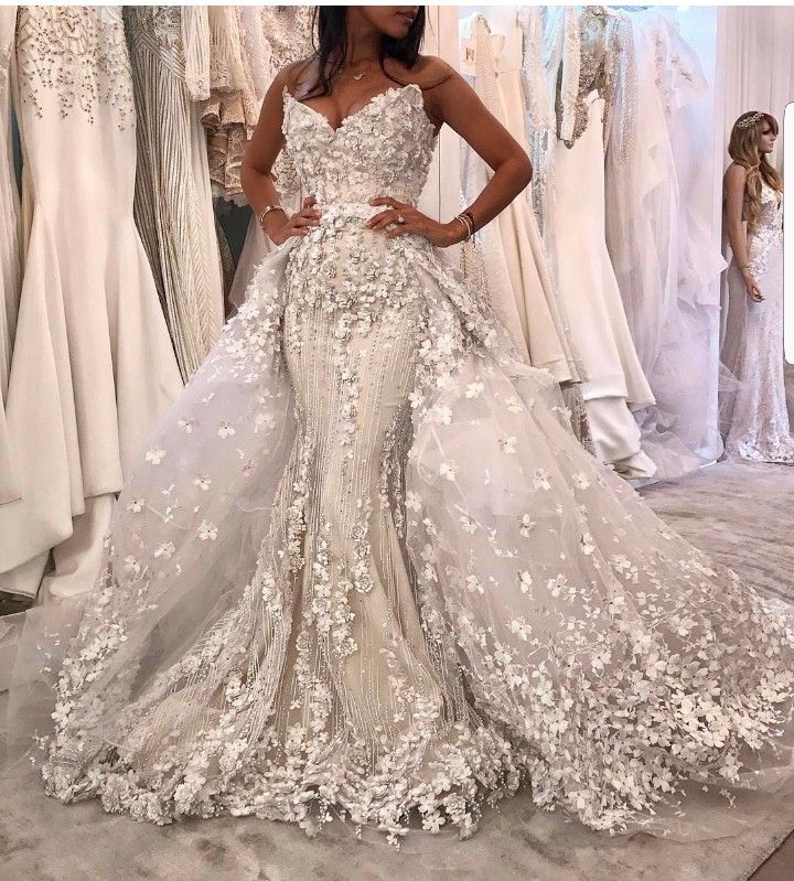 Mermaid V-neck Long Train Sleeveless Tulle Applique Wedding Dress-Ballbella