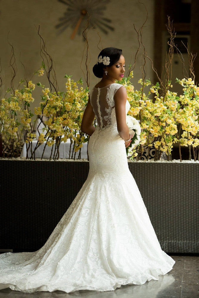 Modern Mermaid Vintage Wedding Dress with Special Lace Beading Sheer Back Bridal Gowns-Ballbella