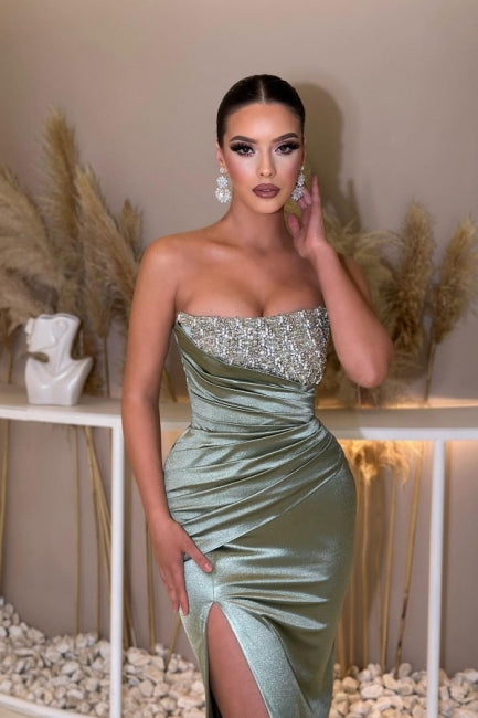 Modern Modest Sleeveless Column Prom Dress Beadings-Ballbella