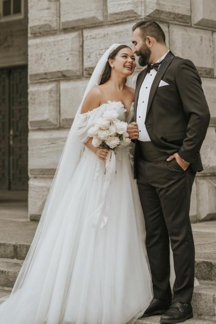 Modern Off-the-Shoulder Cap Sleeves Long tulle Wedding Dresses Online-Ballbella