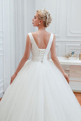 Modern V neck sleeveless White Princess Spring Wedding Dress-Ballbella