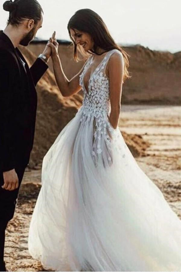 Modern V Neck Tulle Lace Appliques Sleeveless Wedding Reception Dress-Ballbella