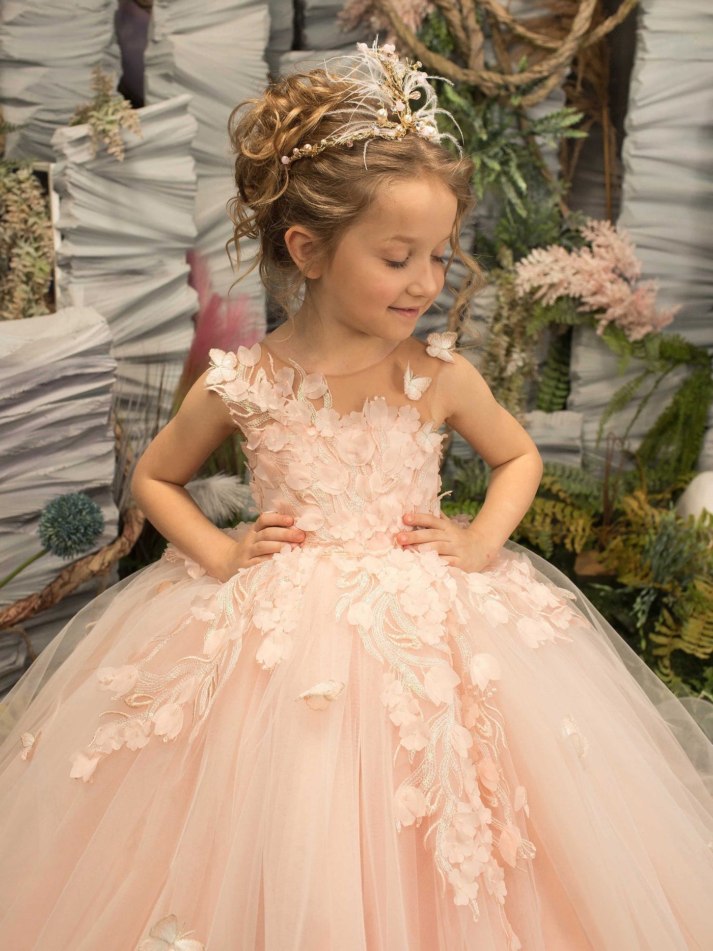 pink flower girl dress Modest Sleeveless Ball Gown Flower Girls Dress With Appliques