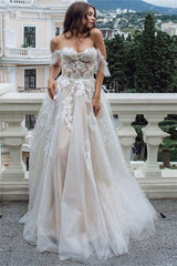 Off The Shoulder Appliques Wedding Dresses A line Tulle Bridal Gowns-Ballbella