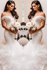 Off The Shoulder Puffy Ruffless Wedding Dresses Sheath Tulle Modern Lace Bridal Gowns-Ballbella