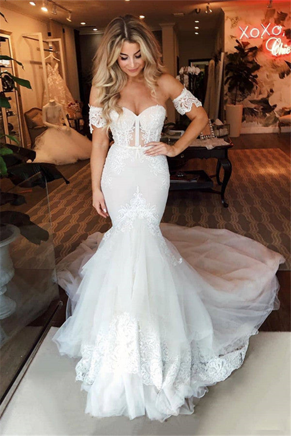 Off the Shoulder Puffy Tulle Wedding Dress Mermaid Appliques Sweep Train Bridal Gowns-Ballbella