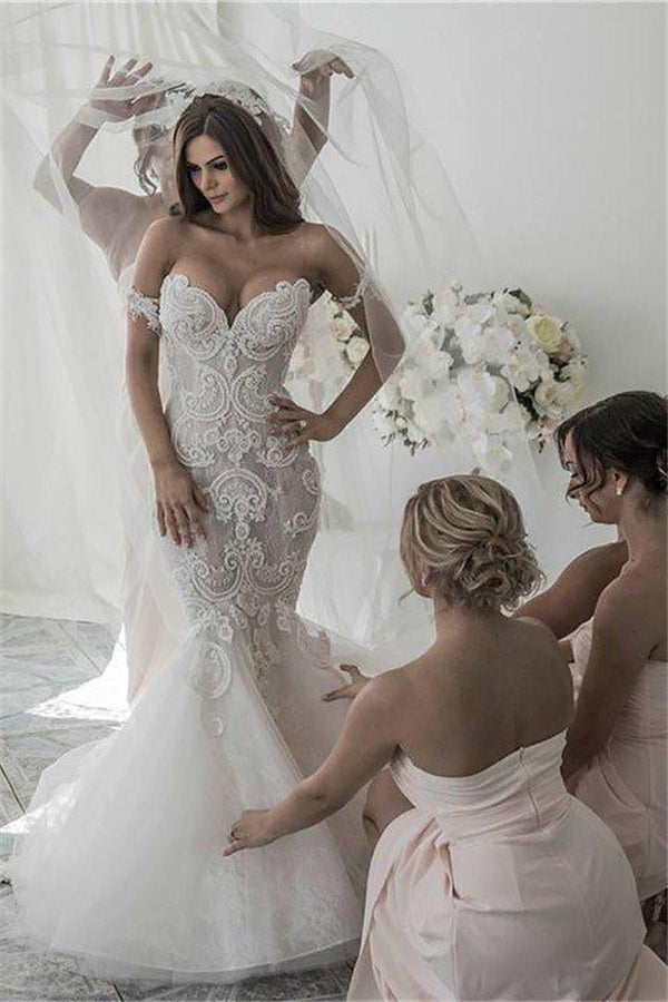 Off the Shoulder Sleeveless Mermaid Tulle Chapel Train Wedding Dresses-Ballbella