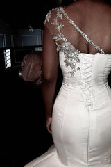 One shoulder White Mermaid Bridal Gowns with Ruffles Train-Ballbella