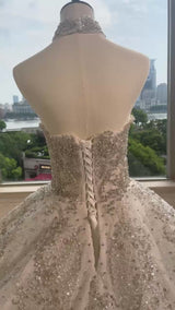 Elegant Sweetheart Strapless Sleeveless Wedding Dresses Ball Gown Beads With Lace-Up Back