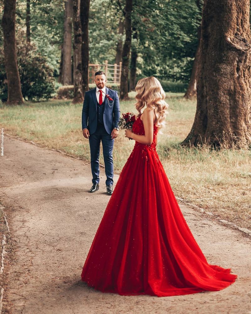 Ball Gown Red Prom Dress With Beads Off the Shoulder Floor-Length Lace  #sweet16ballgowns | Red ball gowns, Sweet 16 dresses, Ball gowns prom