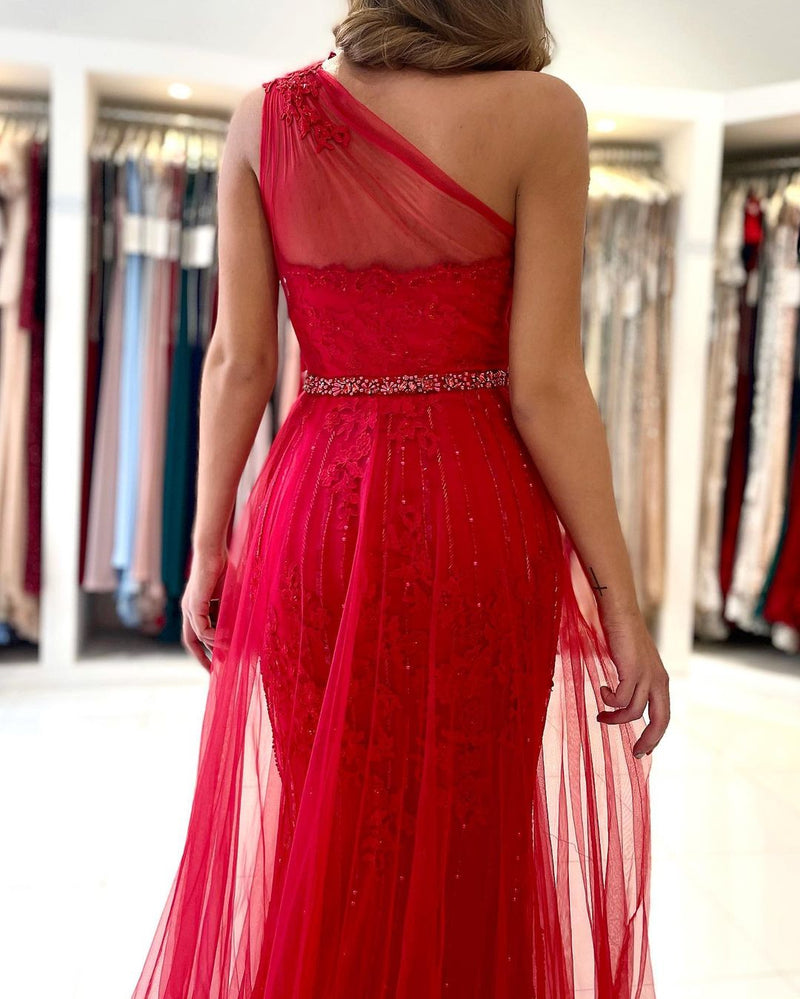Red One Shoulder Tulle Prom Dress Long Mermaid Appliques Evening Gown With SPlit-Ballbella