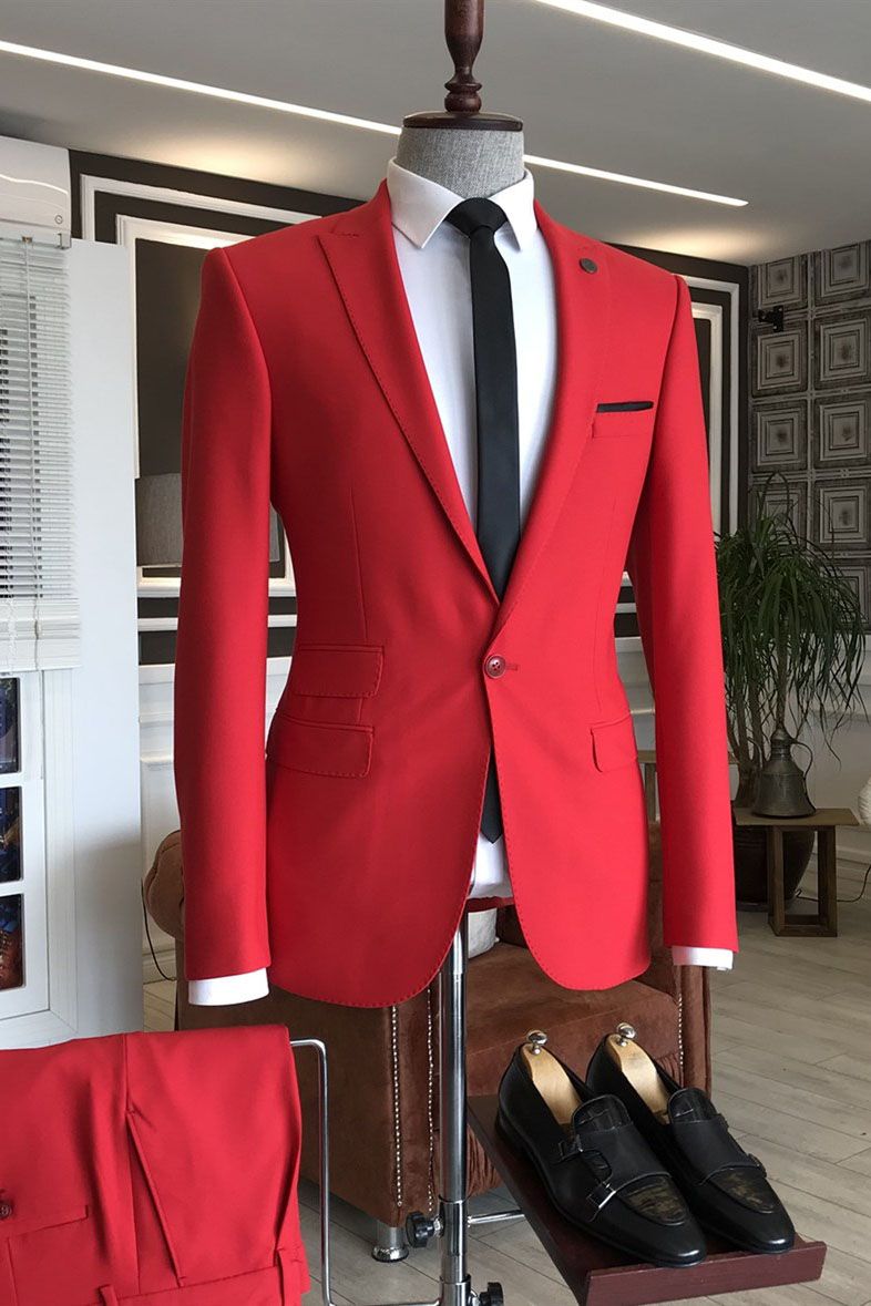 Red Peaked Lapel Slim Fit Bespoke Men's Prom Suits