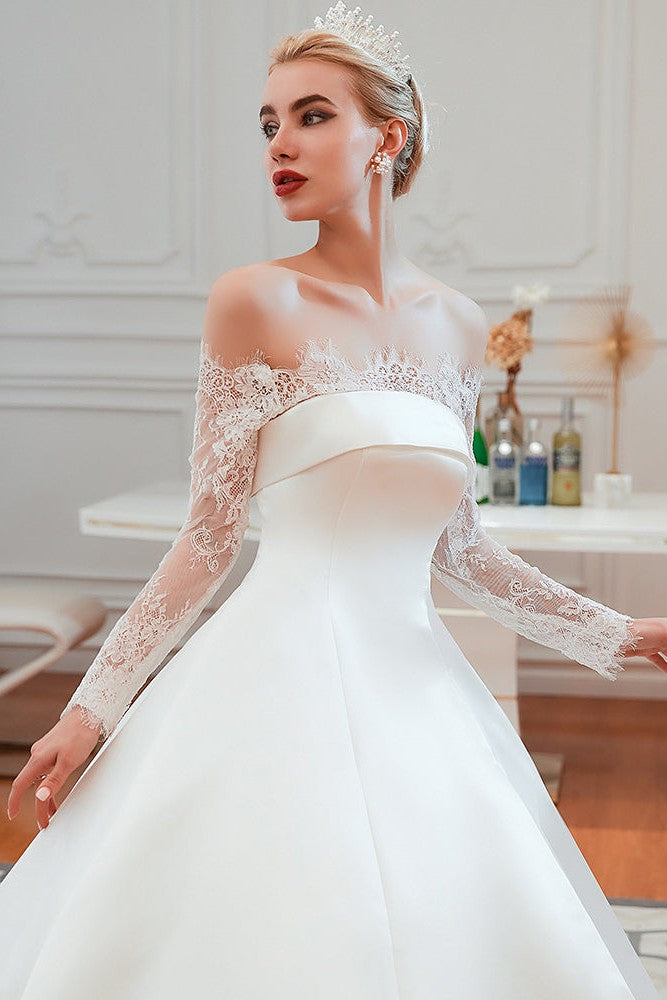 Romantic Lace Long Sleevess Princess Satin Wedding Dress-Ballbella