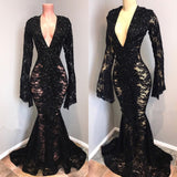 Sexy Long Sleeves Black Mermaid Prom Dress Lace V-neck Long-Ballbella