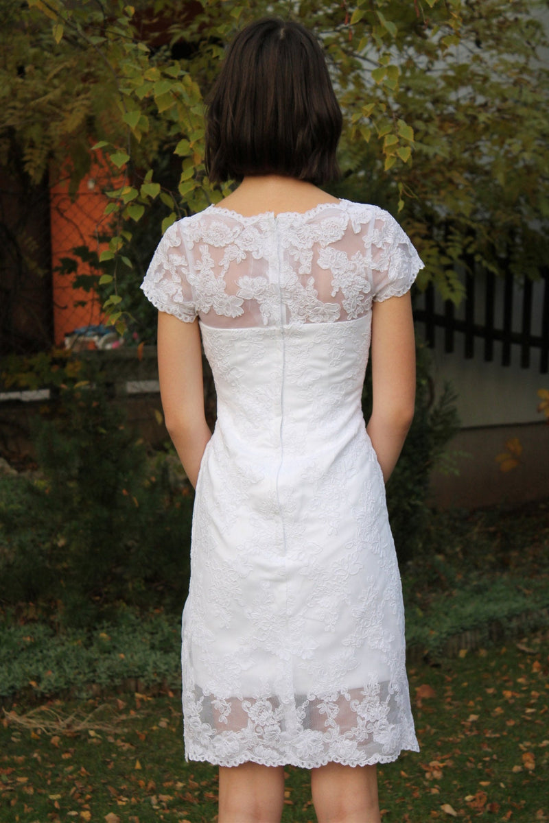 Sheath Round Collar Knee Length Shorts Sleeve Tulle Lace Wedding Dress Sheath Round Collar Knee Length Shorts Sleeve Tulle Lace Wedding Dress