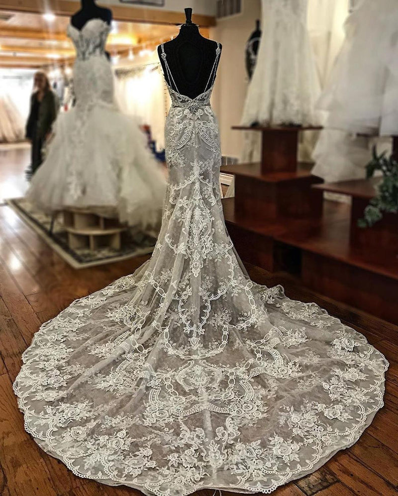 Sheath V-neck Wide Strap Floor Length Backless Tulle Lace Applique Wedding Dresses-Ballbella