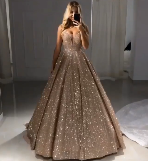 Shiny Gold Ball Gown Evening Dresses Chic V-Neck Sequin Prom Dresses. Free shipping,  high quality,  fast delivery,  made to order dress. Discount price. Affordable price. Ballbella.
