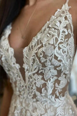 Sleeveless A-Line Floor Length Spaghetti Straps Wedding Dresses-Ballbella