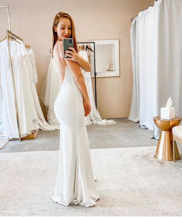 This Spaghetti Straps V-neck Sheath Wedding Dresses Modern Backless Bridal Gowns at Ballbella comes in all sizes and colors. Shop a selection of formal dresses for special occasion and weddings at reasonable price.