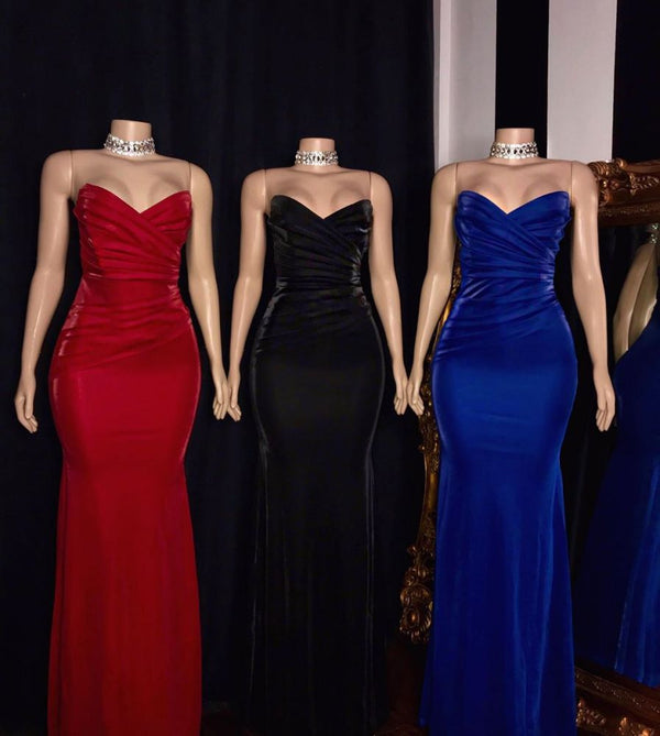 Looking for Prom Dresses, Evening Dresses, Real Model Series in Satin,  Column style,  and Gorgeous work? Ballbella has all covered on this elegant Strapless Ruffled V-neck Mermaid Floor Length Prom Dresses.