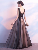 Stunning Black Evening Dresses Long V Neck Lace Tulle Sleeveless A Lien Floor Length Formal Evening Dress-Ballbella