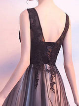 Stunning Black Evening Dresses Long V Neck Lace Tulle Sleeveless A Lien Floor Length Formal Evening Dress-Ballbella