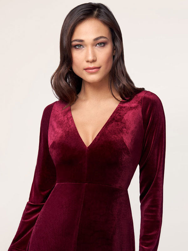 Stunning Burgundy Evening Dress Sheath Long Sleeve V-Neck Velour Social Party Dresses Stunning Burgundy Evening Dress Sheath Long Sleeve V-Neck Velour Social Party Dresses
