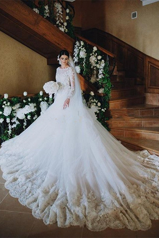 Stunning Royal Wedding Dresses Vintage Long Appliques Sleeved Arabic Bridal Gowns-Ballbella