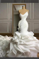 Stunning White Strapless Ruffles Long Train Mermaid Wedding dresses-Ballbella