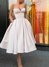 Sweetheart A-Line Satin Beading Homecoming Dresses-Ballbella