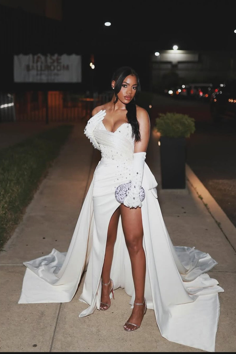 Sweetheart Ivory Beaded Ivory High Split Court Train Prom Dresses-Ballbella