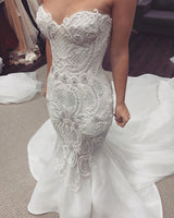 Ballbella offers Sweetheart Ivory Charming Lace Mermaid Buttons Satin Wedding Dresses online at an affordable price from Satin,Tulle,Organza,Lace to Mermaid Floor-length skirts. Shop for Amazing Sleeveless collections for your bridal party.