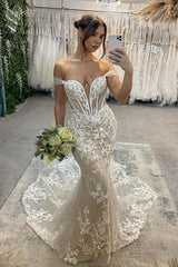 Sweetheart Long Mermaid Off-the-shoulder Glitter Appliques Wedding Dress-Ballbella