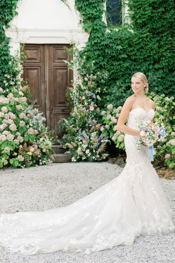 Sweetheart Mermaid Sleeveless Tulle Appliques Wedding Dresses Lace Appliques-Ballbella